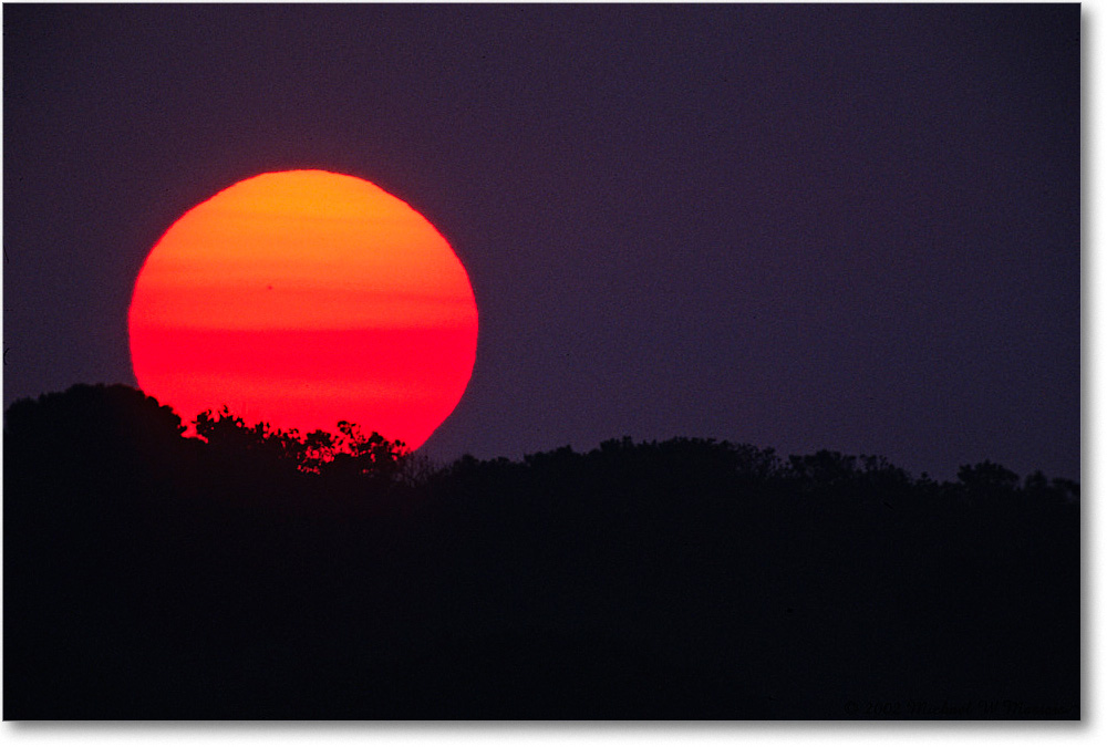 Sunrise_ChincoNWR_2002Jun_x25 copy