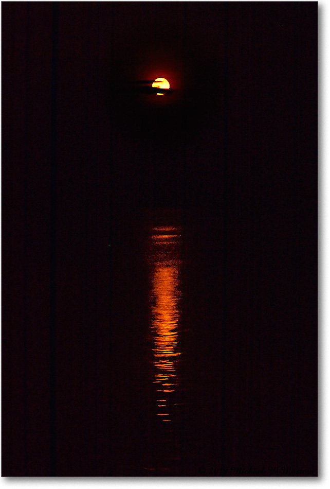 MoonOverOysterBay_2019Jun_5D4A1396 copy