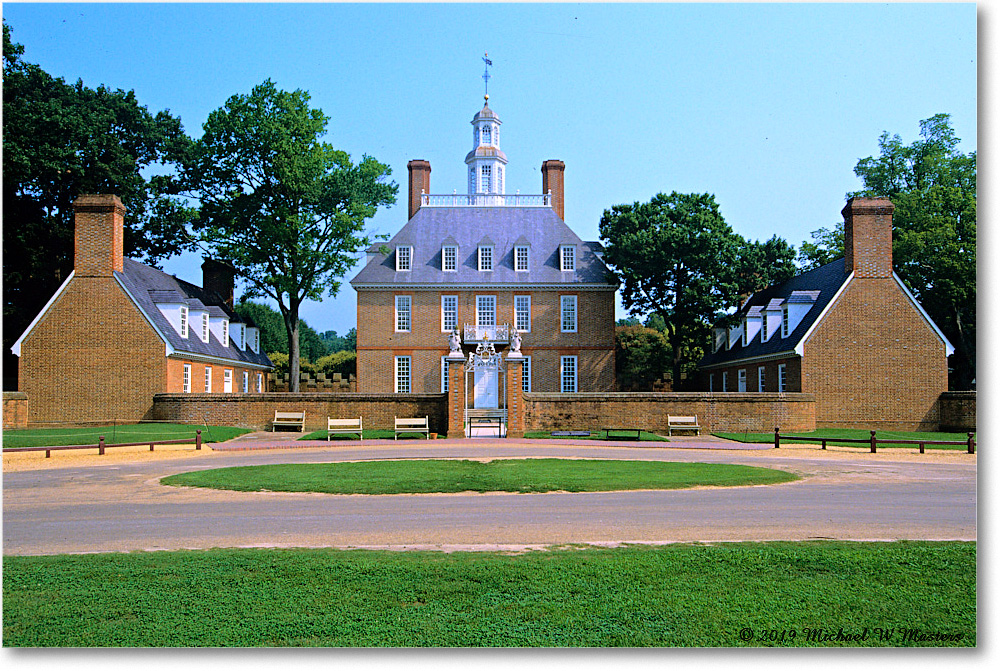 GovernorsPalace_Williamsburg_2000s_SCAN0014 copy