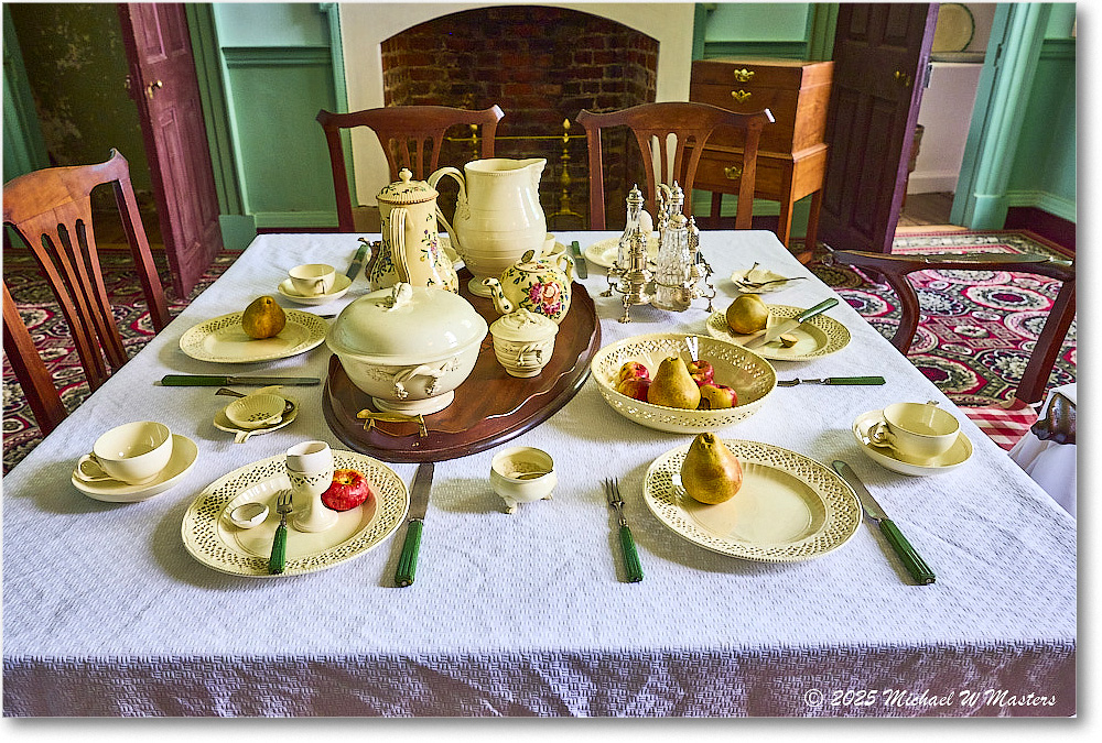 DiningRoom_Kenmore_2025Oct_SittingRoom_Kenmore_2025Oct_R5A26047