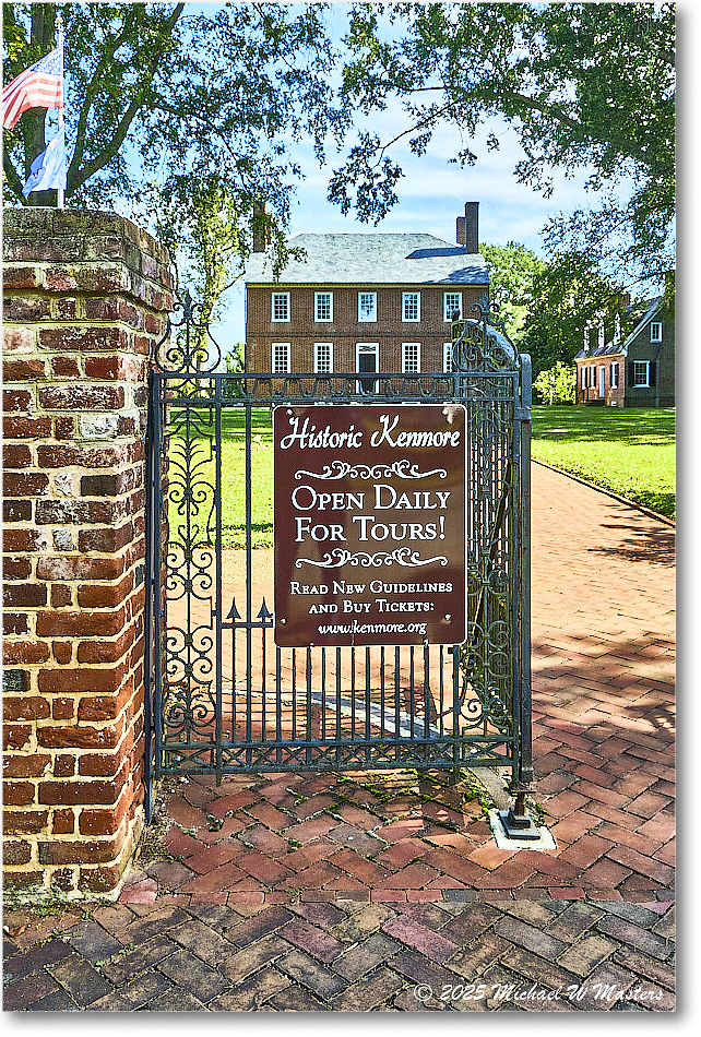 Entrance_Kenmore_2025Oct_R5D02342