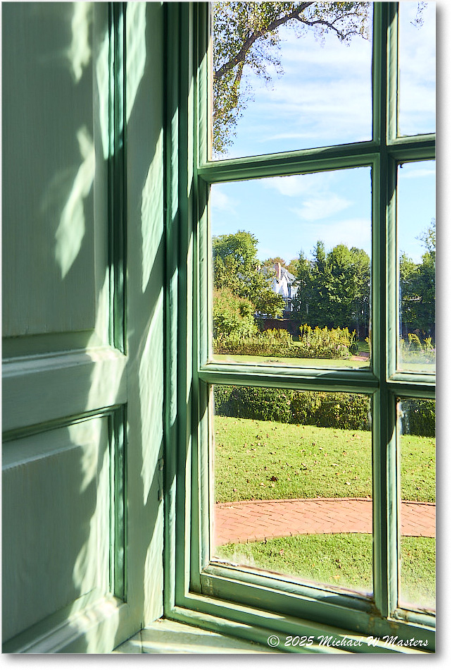 DiningRoom_Kenmore_2025Oct_R5D02299