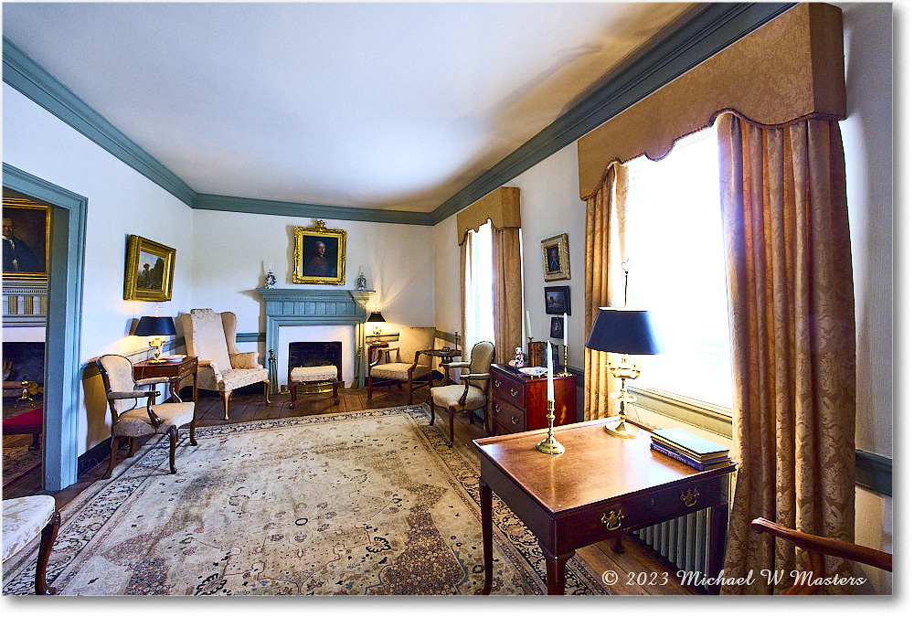 Parlor_StJamesHouse_2023Aug_R5A21229 copy