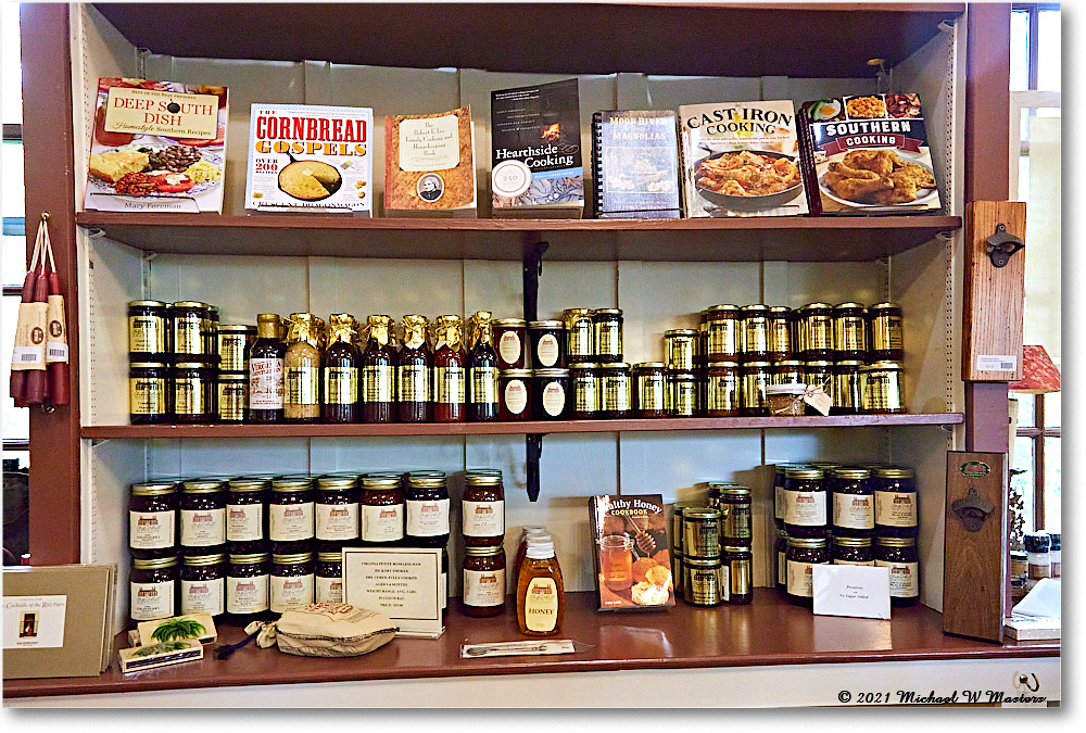 StratfordHall_GiftShop_2021Apr_R5A02746 copy