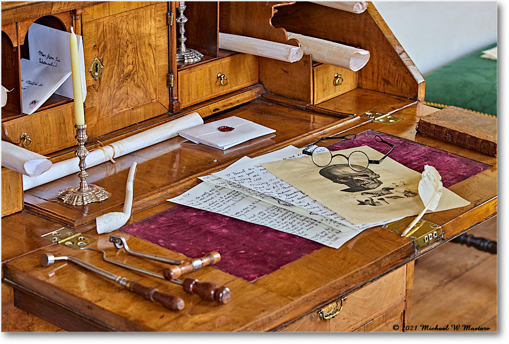 StratfordHall_Library_2021Apr_R5A02664 copy