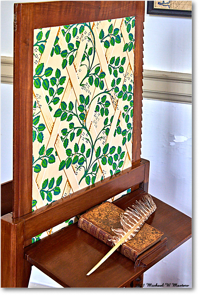 StratfordHall_Library_2021Apr_R5A02666 copy