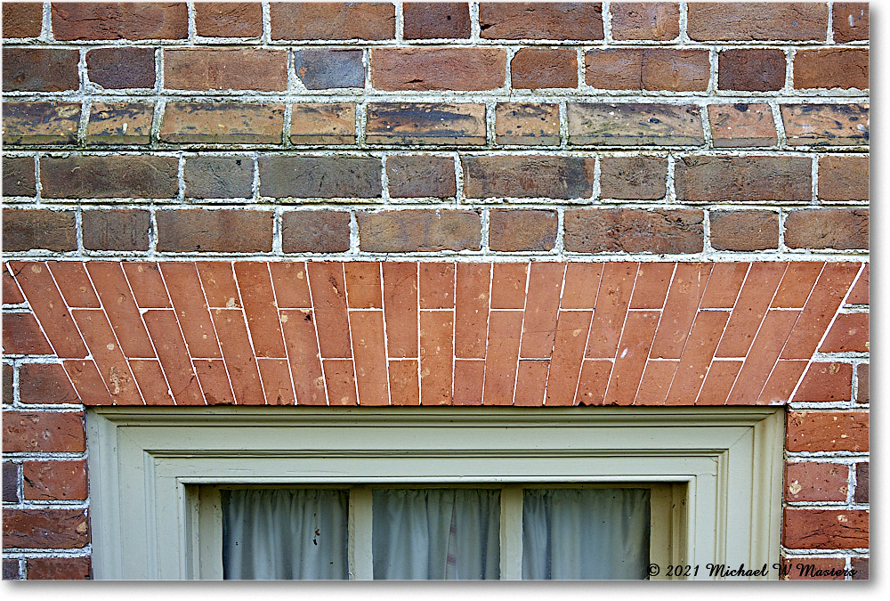 BrickWindowLintel_Williamsburg_2021Jul_R5B03949 copy