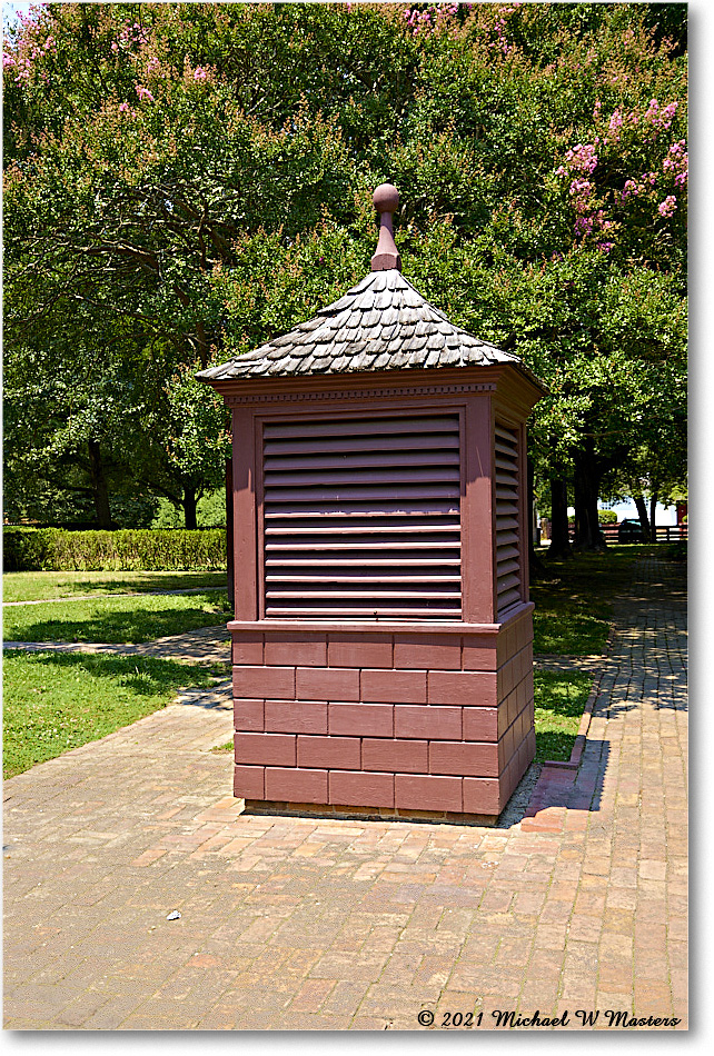WellPumpHouse_Williamsburg_2021Jul_R5B03897 copy