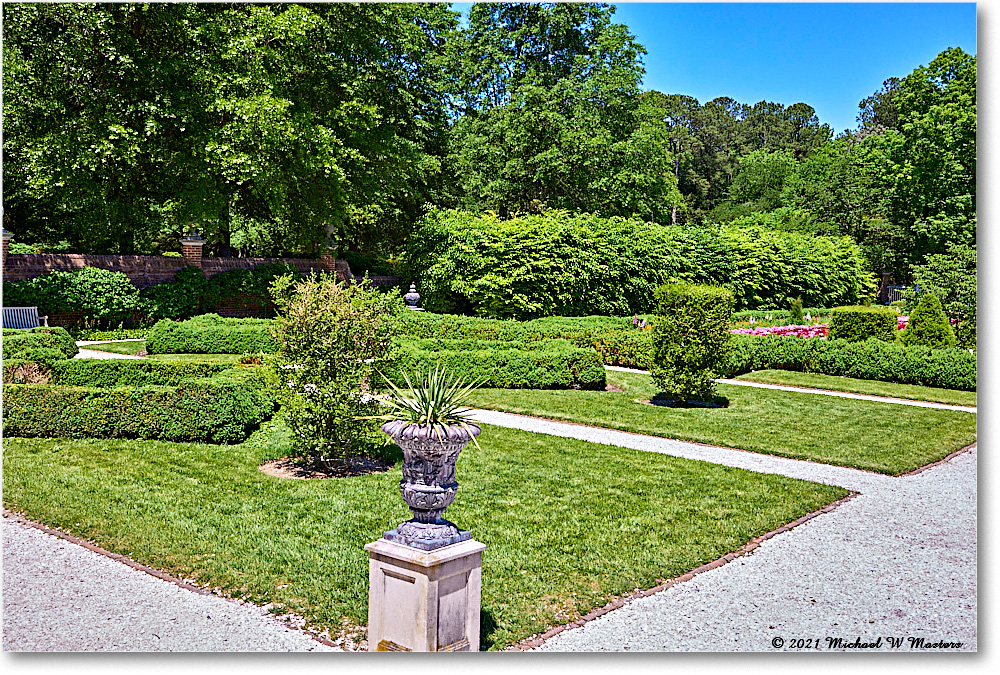 Williamsburg_GovernorsPalace_2021May_R5A02945 copy