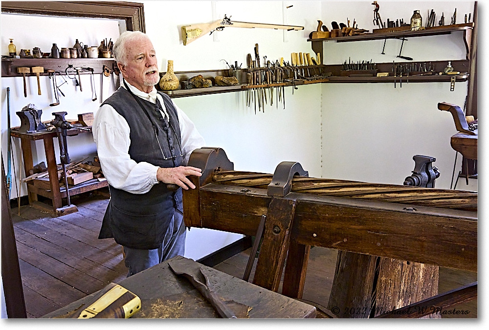 GunSmith_Williamsburg_2022May_R5B07877 copy