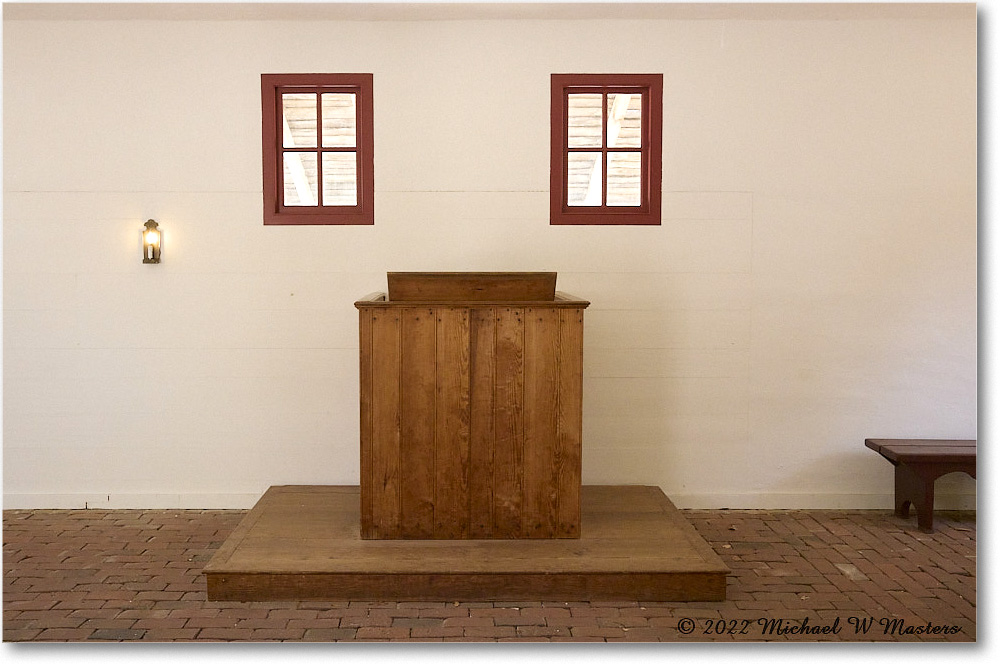 PresbyterianMeetinghouse_Williamsburg_2022May_R5B08028 copy