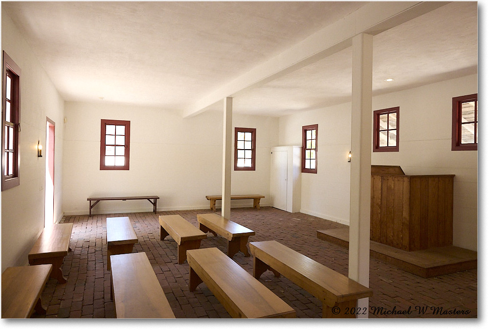 PresbyterianMeetinghouse_Williamsburg_2022May_R5B08031 copy