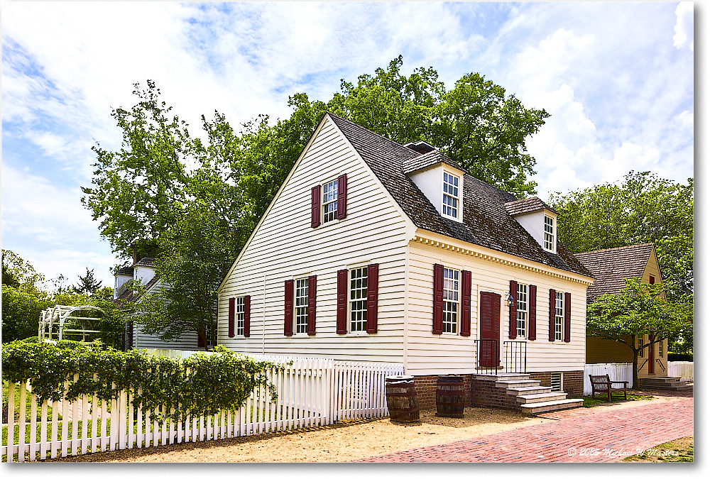 CatherineBlaikleyHouse_Williamsburg_2025May_R5B31232-34_HDR copy