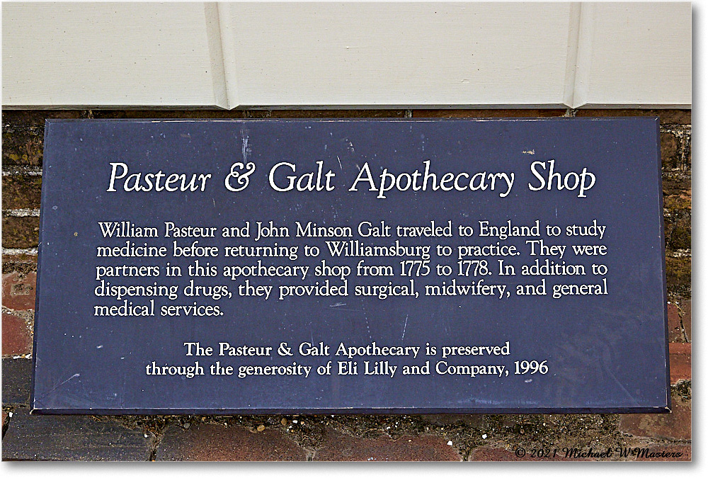 Pasteur&GaltApothecaryGarden_Williamsburg_2021Jul_R5B04088 copy