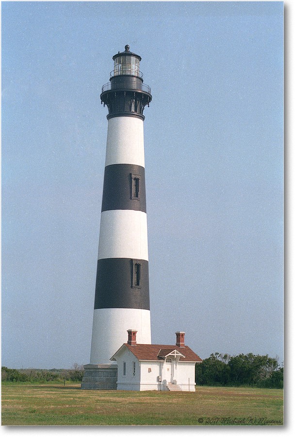 BodieIslandLightHouseV_1988July-copy