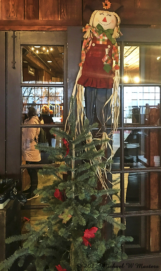 Halloween_BigMeadowsLodge_2022Oct_iPh01119