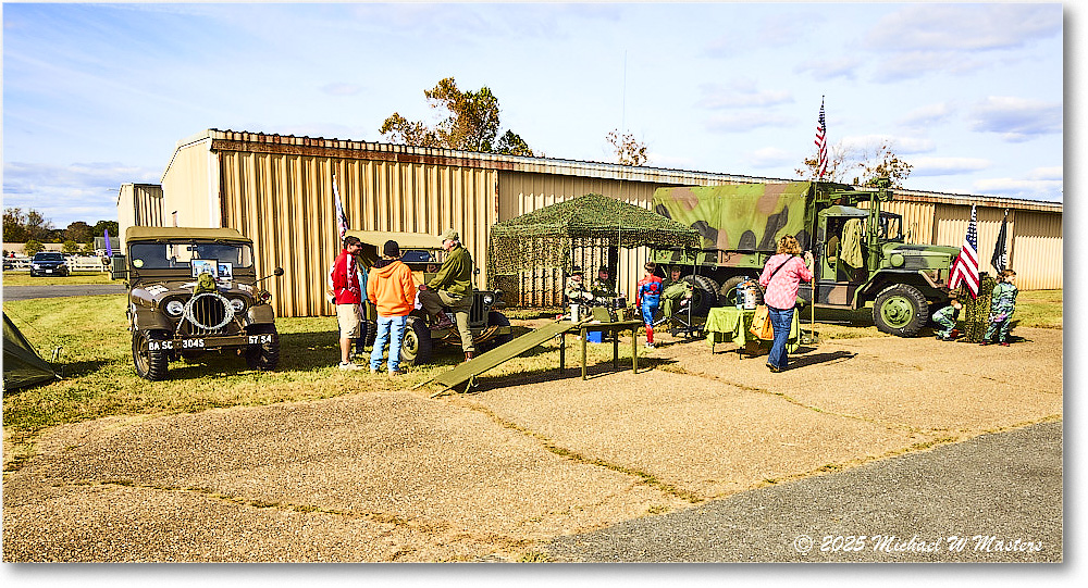 ArmyVehicles_ShannonHarvestFlyIn_2025Oct_R5A26134
