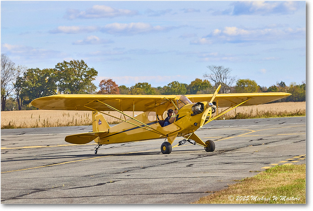 PiperCubJC3-65-N42535_ShannonHarvestFlyIn_2025Oct_R5C05033