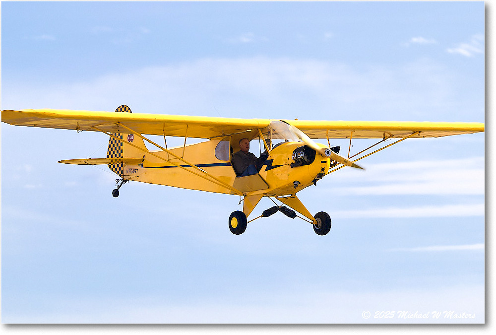 PiperCubN70497_ShannonHarvestFlyIn_2025Oct_R5C05209