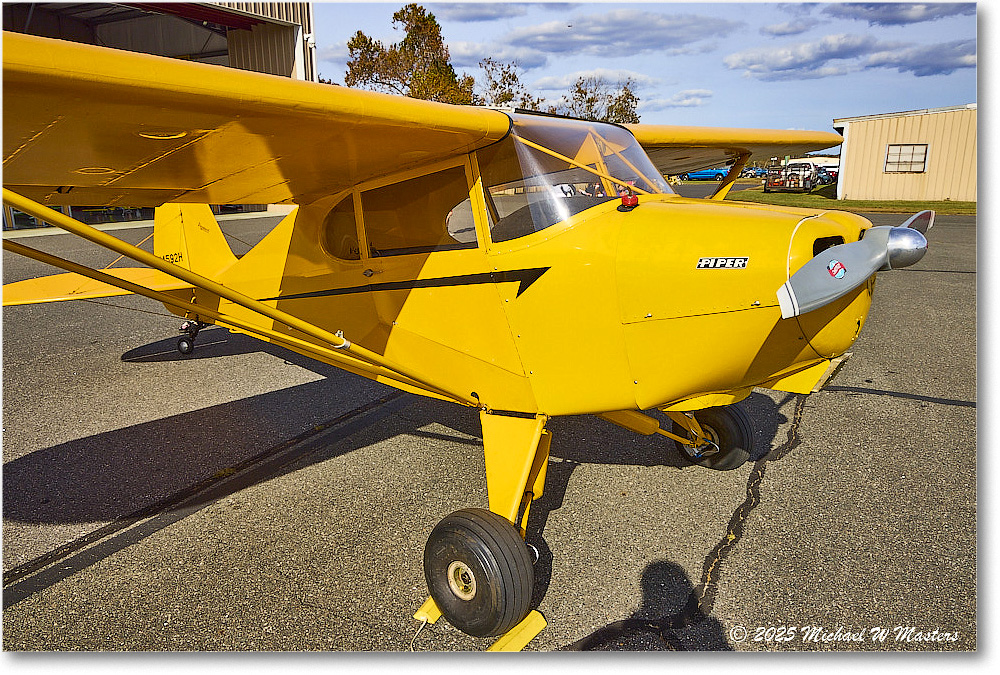 PiperJ3C-65-N11GD_ShannonHarvestFlyIn_2025Oct_R5A26143