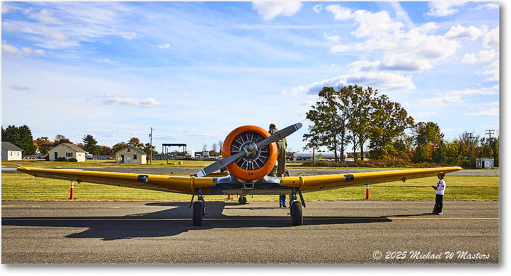 SNJ-5Texan_ShannonHarvestFlyIn_2025Oct_R5A26151