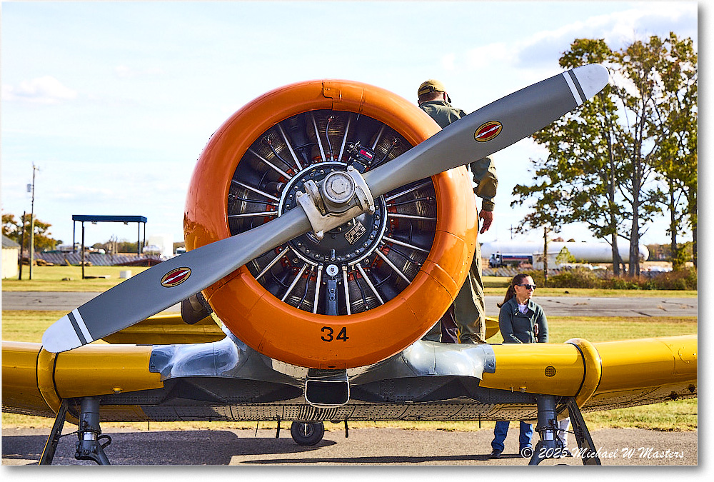 SNJ-5Texan_ShannonHarvestFlyIn_2025Oct_R5A26152