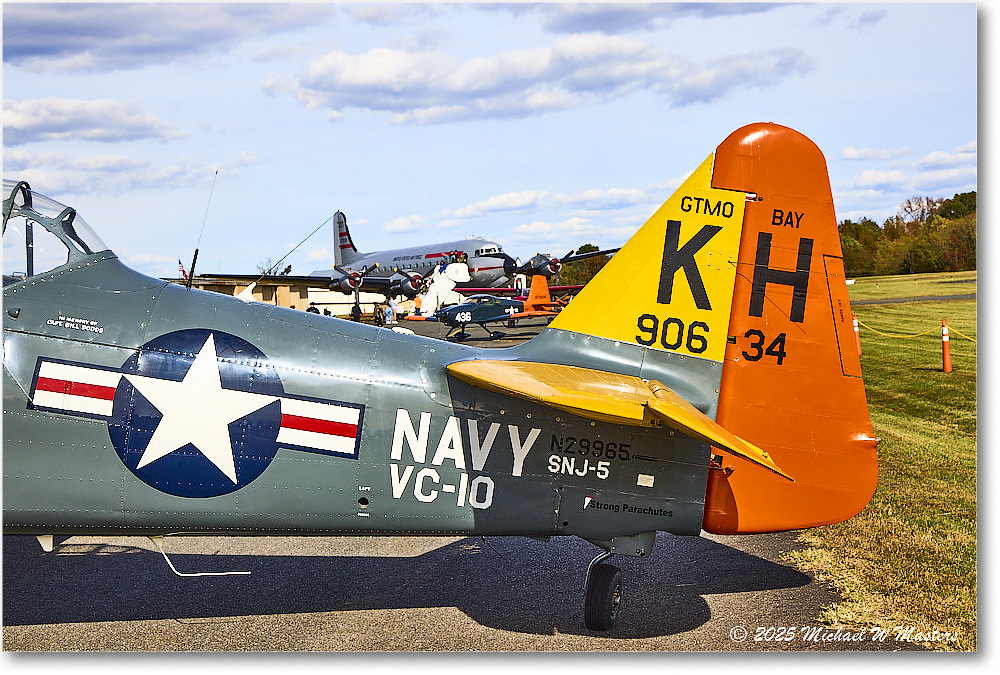 SNJ-5Texan_ShannonHarvestFlyIn_2025Oct_R5A26154