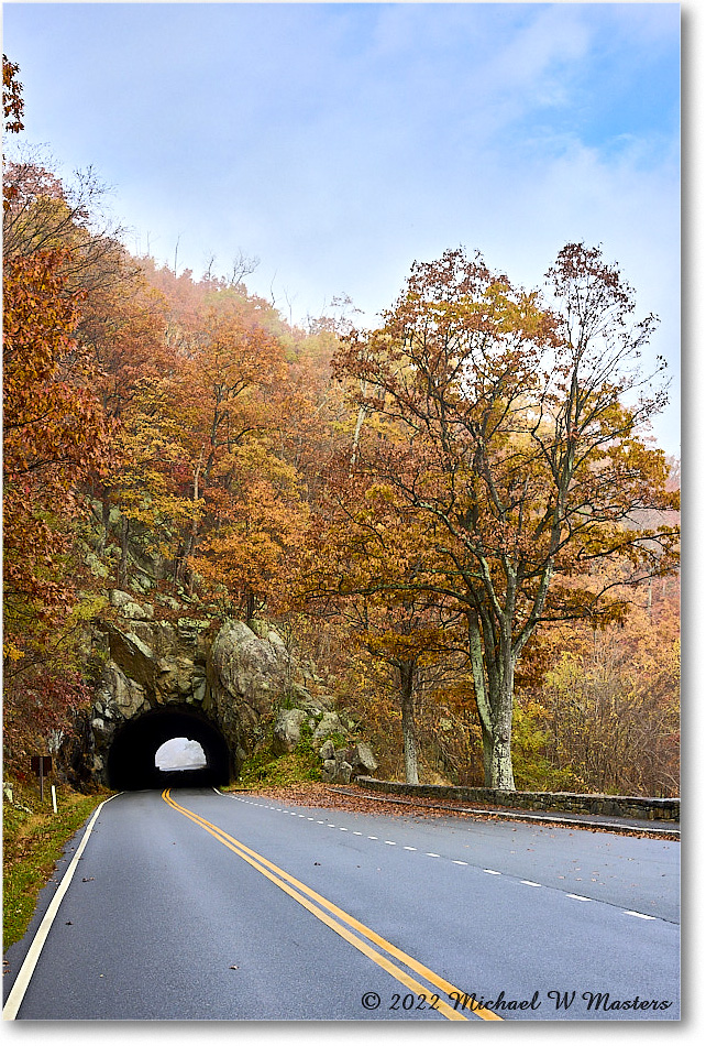 MarysRockTunnel_SkylineDrive_2022Oct_R5A19855-56_HDR copy