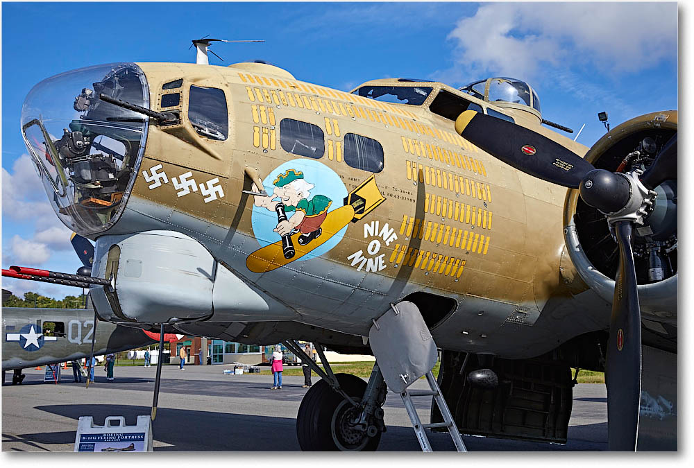 B17FlyingFortress_StaffordVA_2016Oct_5D4A0062 copy