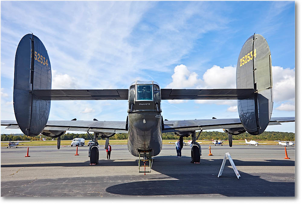 B24Liberator_StaffordVA_2016Oct_5D4A0039 copy