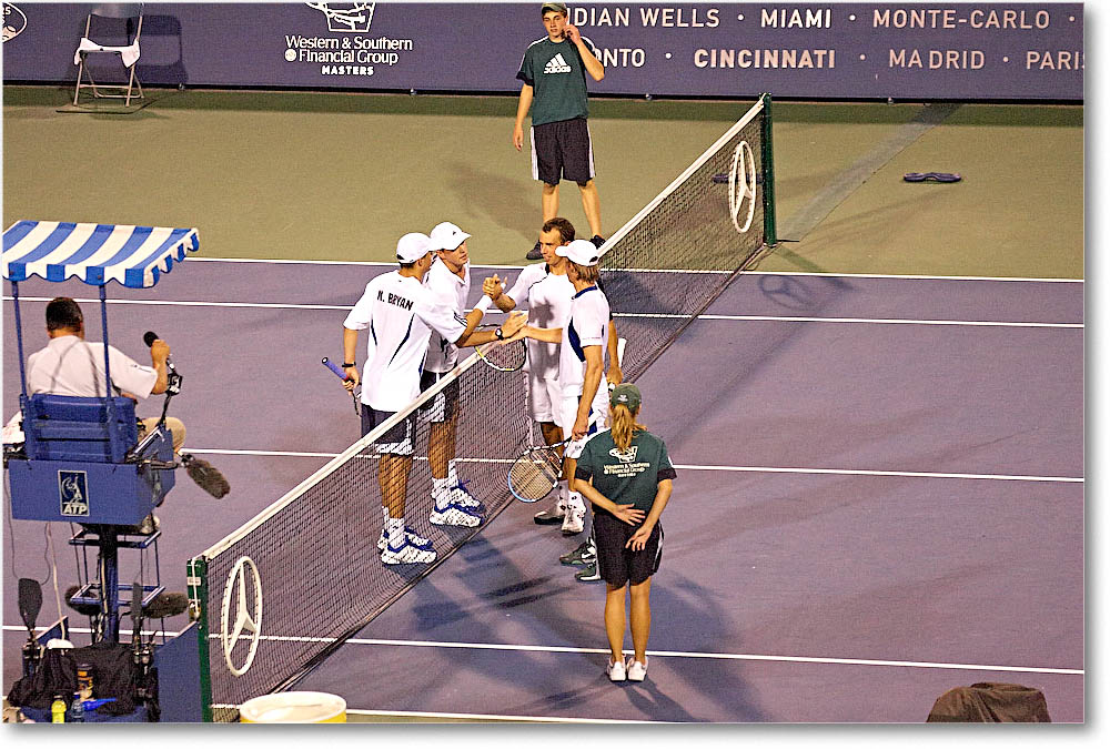 Bryan-Bryan_d_Hrbaty-Arthurs_R16_Cincy2006_Y2F8846 copy