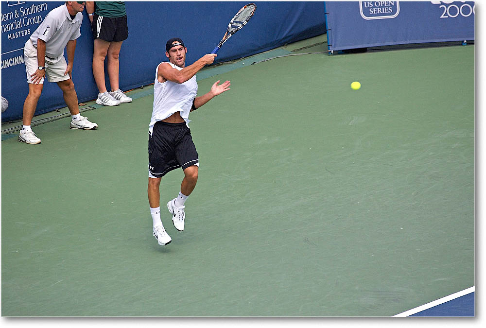Ginepri_(l_Murray_R16)_Cincy2006_Y2F8267 copy