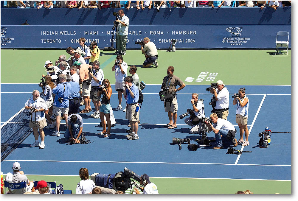 Roddick_d_Ferrero_Final_Cincy2006_Y2F0896 copy