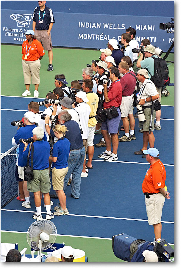Federer_d_Blake_Final_Cincy2007_Y2F4611 copy
