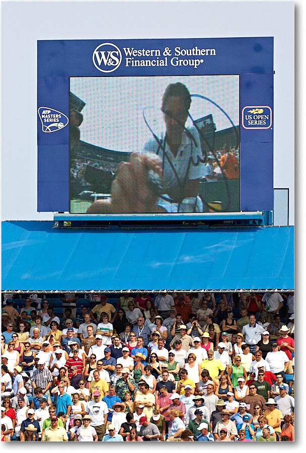 Federer_d_Hewitt_SF_Cincy2007_Y2F3848 copy