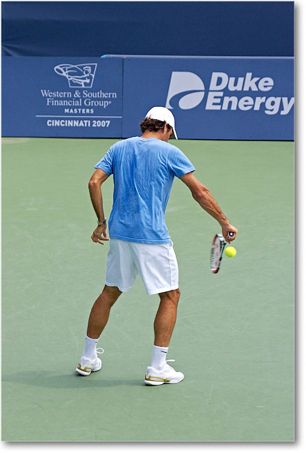 RogerFederer_Cincy2007_Y2F4188 copy