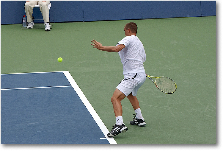 Youzhny (d Hanescu R64)_Cincy09_1D3A1594 copy
