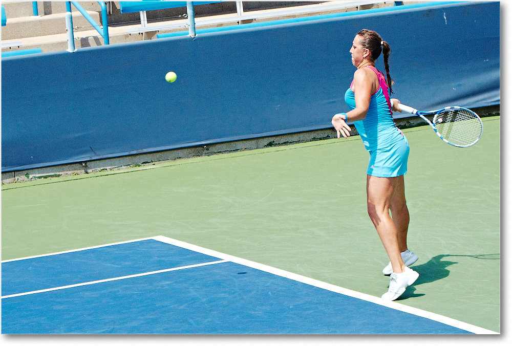 Pavlyuchenkova  (l Pennetta R64) Cincy11_D4A5854 copy