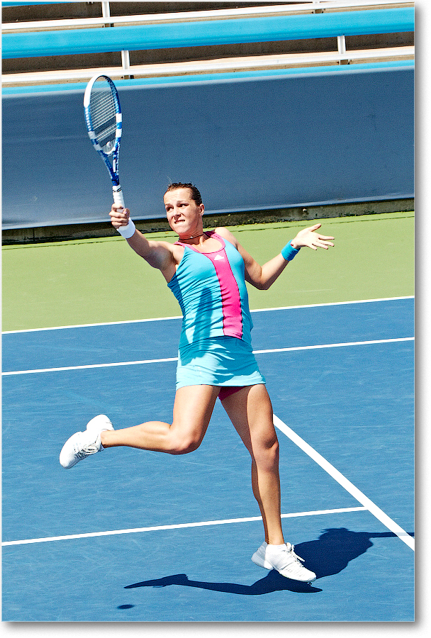 Pavlyuchenkova  (l Pennetta R64) Cincy11_D4A5877 copy
