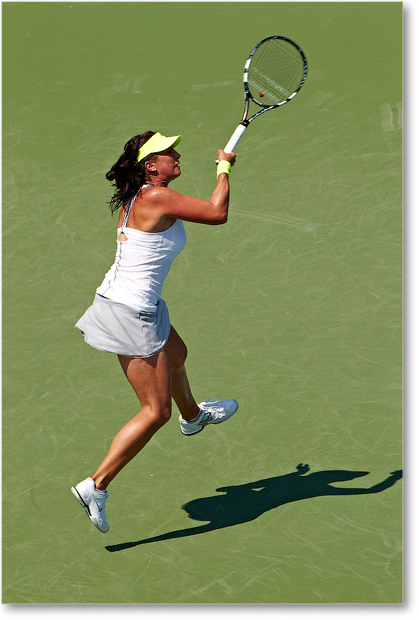 Arvidsson (l A Radwanska R32) Cincy2012_D4B6189 copy