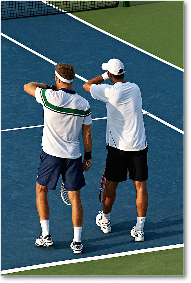 LindstedtTecau_(d_BryanBryan_SF)_Cincy2012__D4B9801 copy