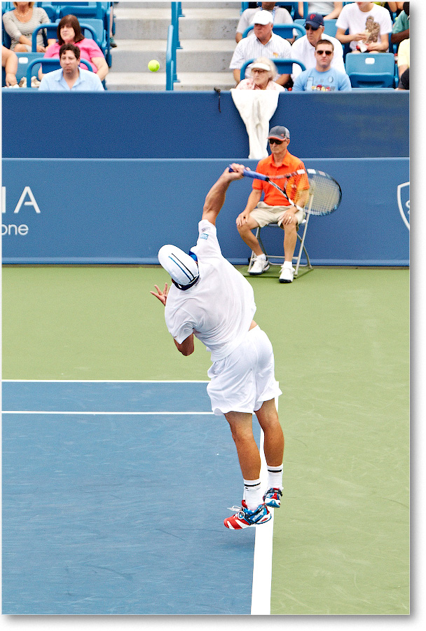 Roddick (l Chardy R64) Cincy 2012_D4B5332 copy