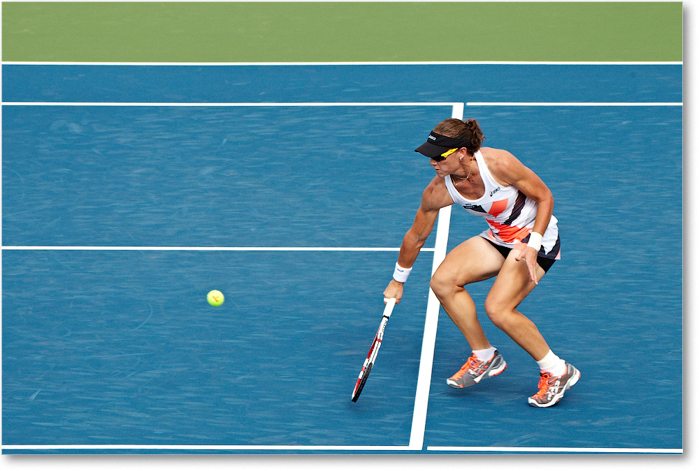Stosur (d Medina-Garrigues R32) Cincy 2012_D4B5594 copy