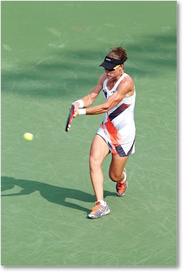Stosur (d Medina-Garrigues R32) Cincy 2012_D4B5616 copy