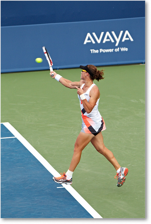 Stosur (d Medina-Garrigues R32) Cincy 2012_D4B5739 copy