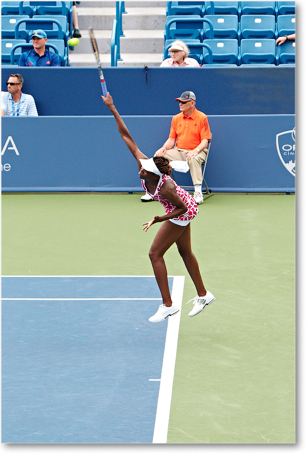 V Williams (d Kirilenko R64) Cincy2012_D4B5135 copy
