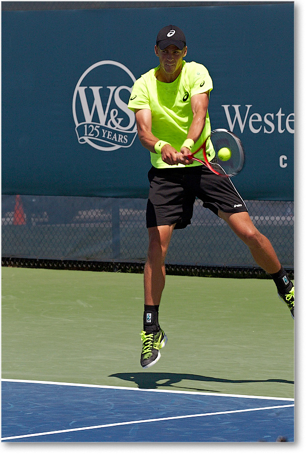Pospisil (l Goffin R32) Cincy2013_D4C4361 copy