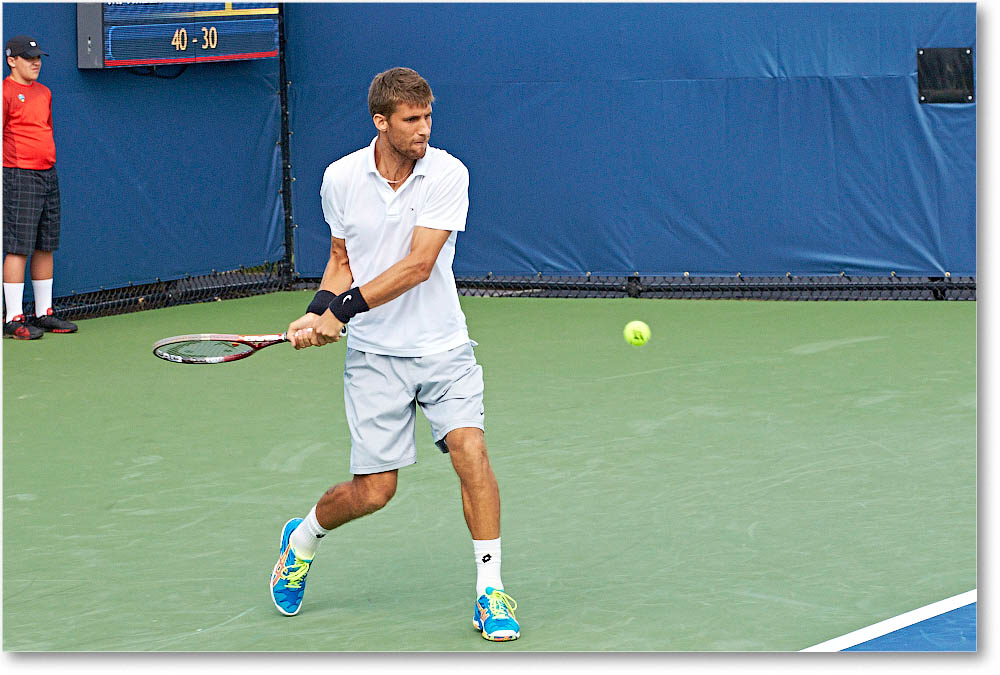 Klizan_(l_BautistaAgut_R64)_Cincy2014_2DXA2120 copy