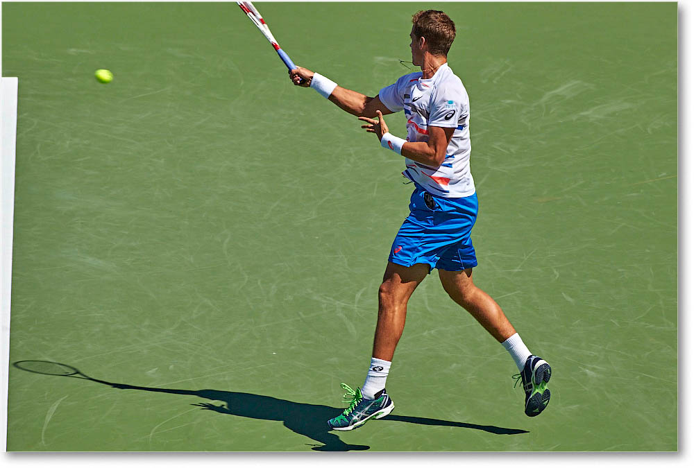 Pospisil_(l_Federer_R32)_Cincy2014_2DXA3270 copy
