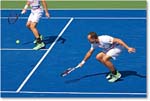 PeyaSoares_(l_PospisilSock_QF)_Cincy2014_2DXA5004 copy